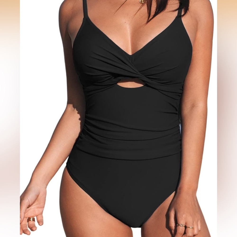 CUPSHE One Piece Swimsuit Twist Front Cutout Adjustable Straps Ruched Swimwear
